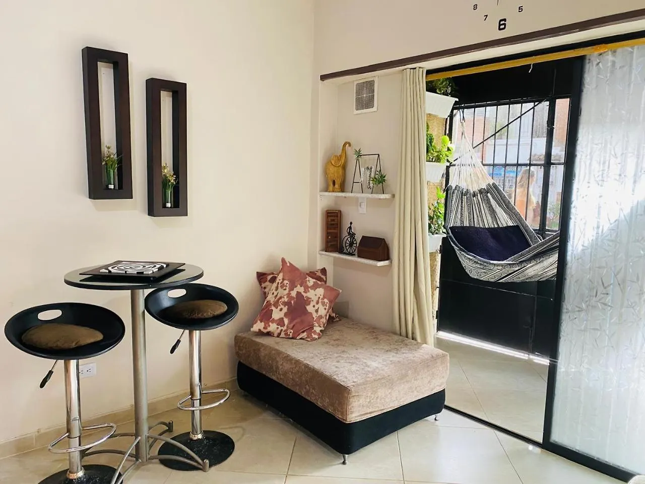 Acogedor Y Comodo Estadio Laureles Медельин Колумбия