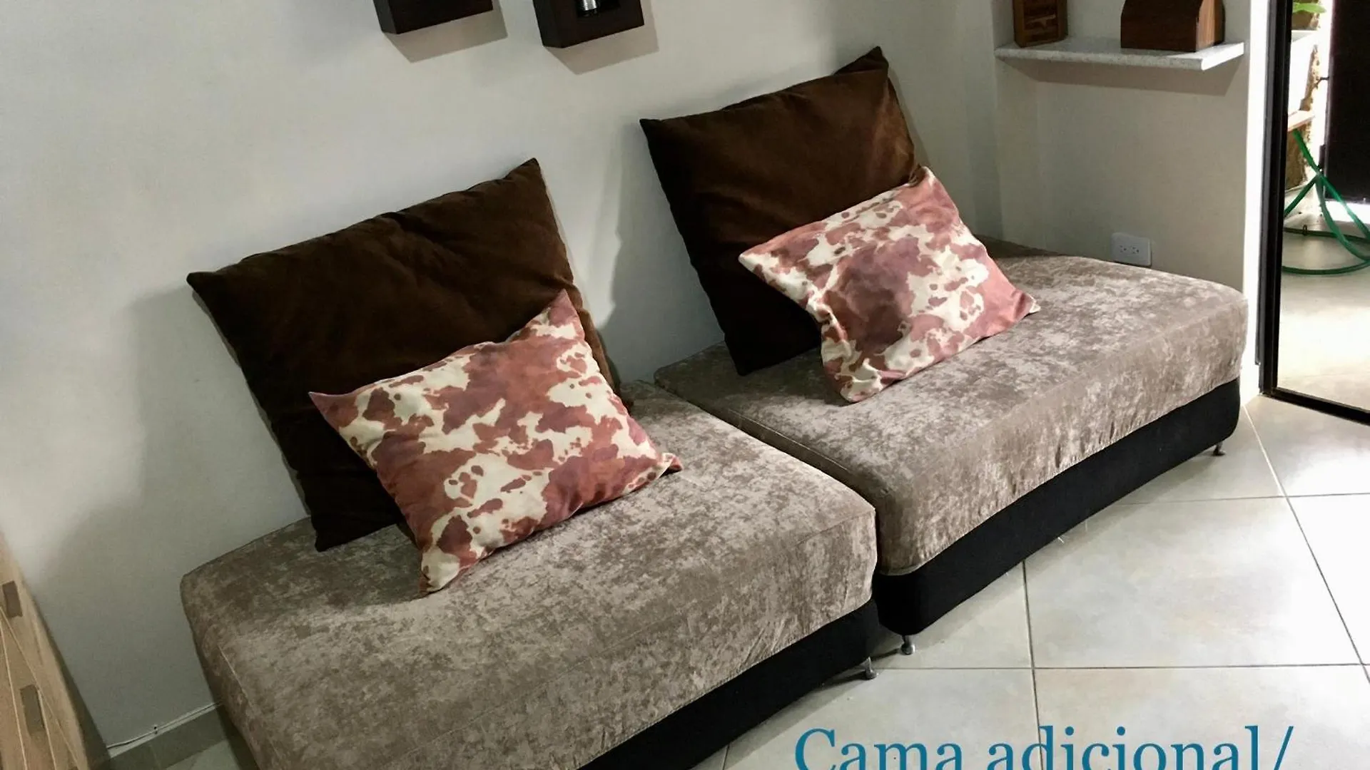 Апартаменты Acogedor Y Comodo Estadio Laureles Медельин